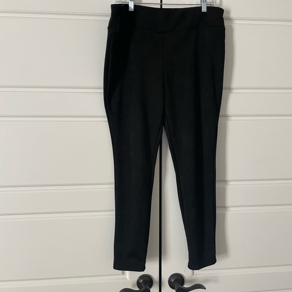 The Pioneer Woman Pants - The Pioneer Woman Black Ankle Pants